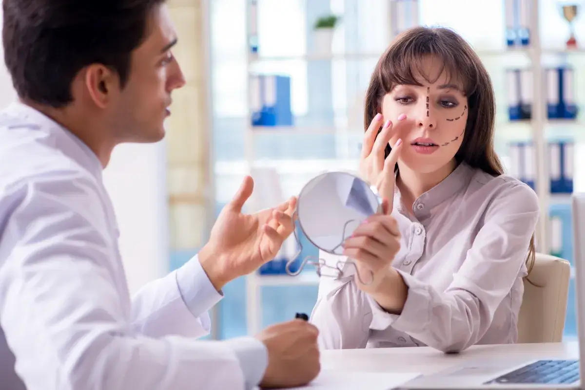 팔자주름없애기 성형상담